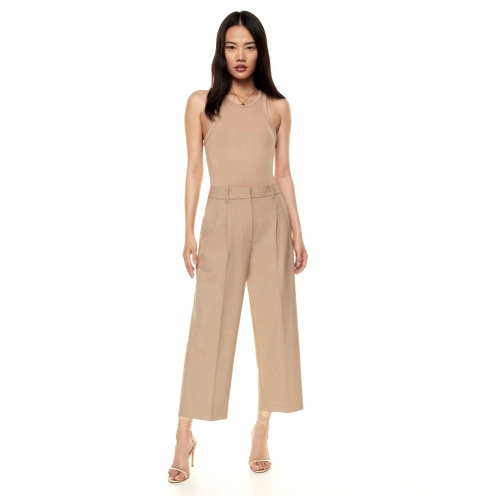 The Wilfred Effortless Crop Pant in heather oat beige